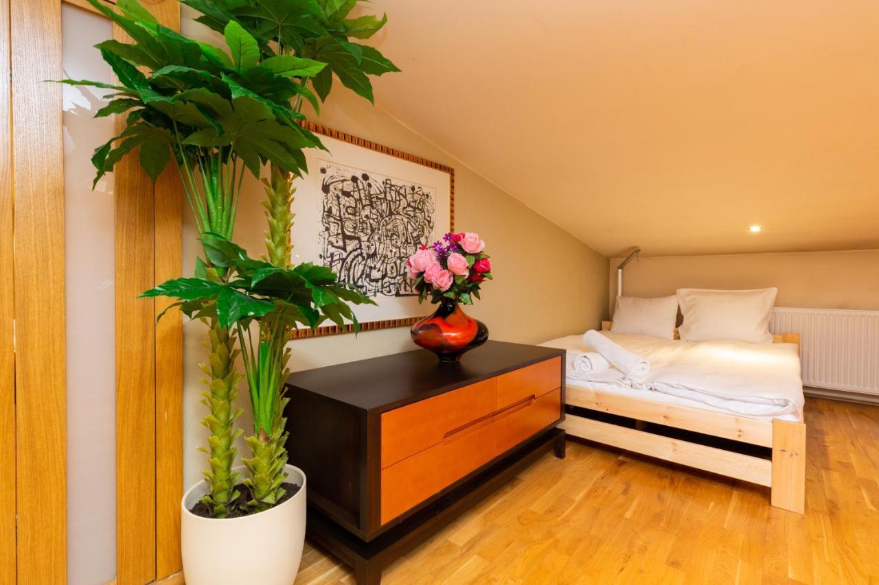 Apartment Warsaw City Center By Noclegi Renters Bagian luar foto